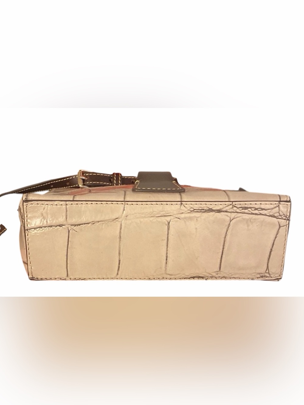DOONEY & BOURKE BEIGE CROC-EMBOSSED LEATHER CROSSBODY WITH BROWN STRAP - Picture 4 of 8